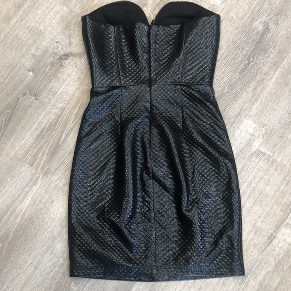 Women Dress - Picture 2 of 3